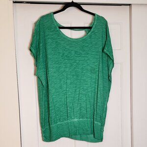 Women's Cap Sleeve/Key Hole Back Top - Size 18/20
